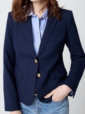 J. Crew Schoolboy Wool blend  Navy Blazer with Gold Buttons size 6